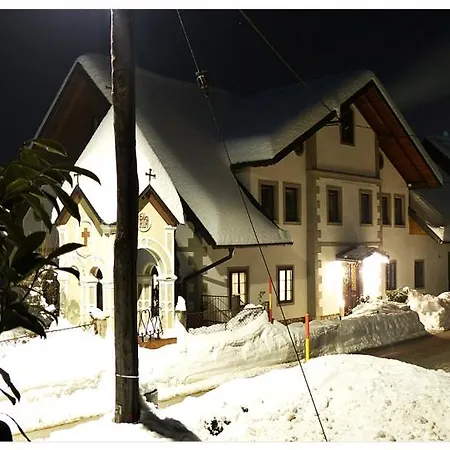 Dom wakacyjny Holiday Zotlar *
